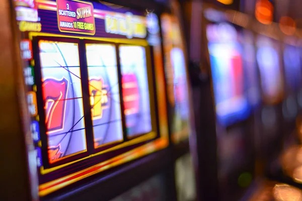 Slot games including Aviator and Sweet Bonanza on mpo76 link